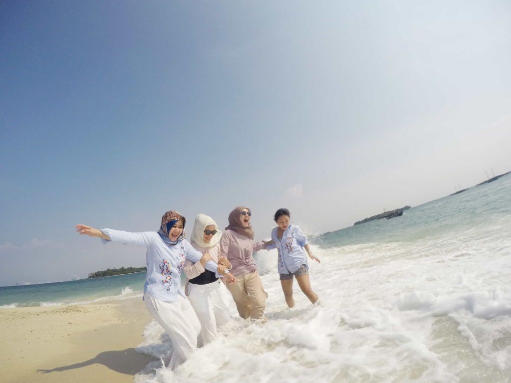 Pantai Batu Lamampu – Pesona Indah Perbatasan Indonesia & Malaysia