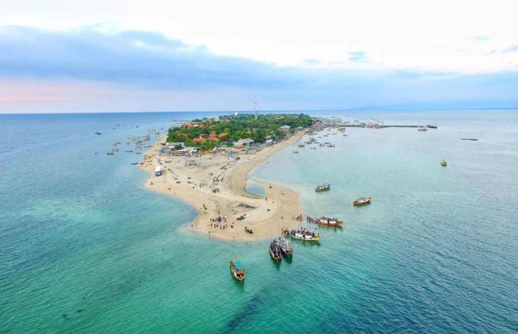 Gili Ketapang – Ternyata Wisata Gili Tak Hanya di&nbsp;Lombok